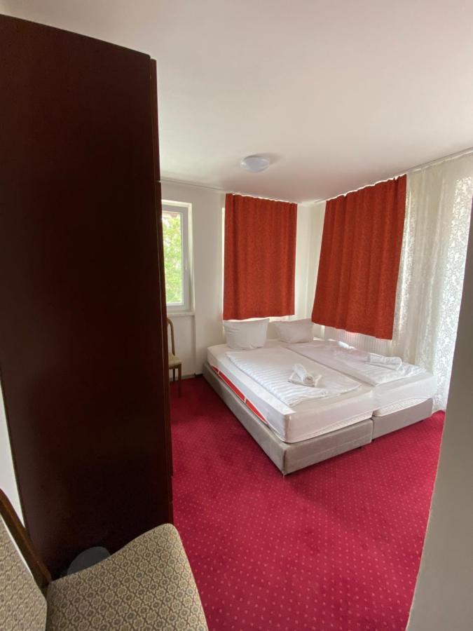 Hotel Houstka Brandýs nad Labem-Stará Boleslav Exterior foto